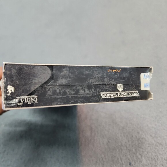 The Bodyguard VHS Movie featuring Kevin Costner & Whitney Houston New & Sealed - Picture 4 of 5